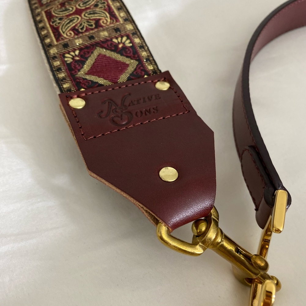 Native Sons burgundy guitar shoulder strap
